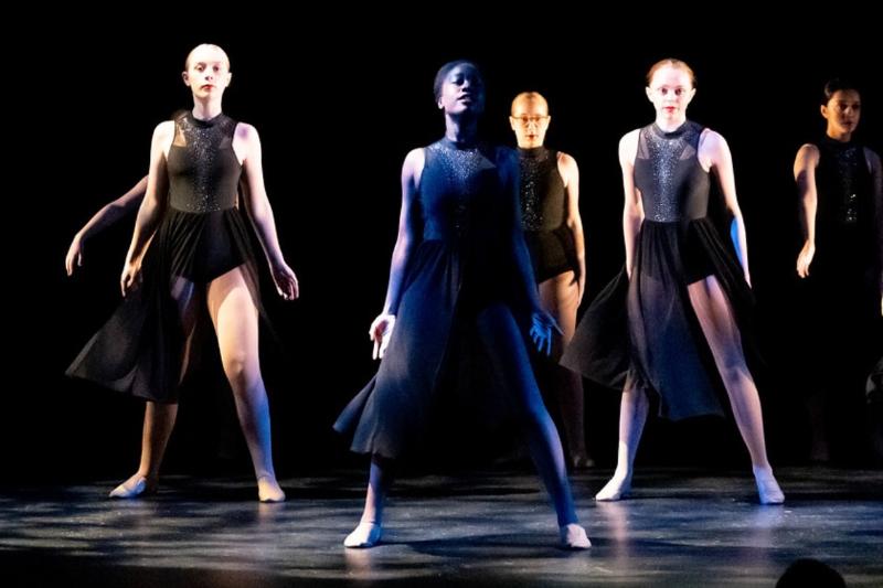 Contemporary Classes in Codsall Wood, Staffordshire